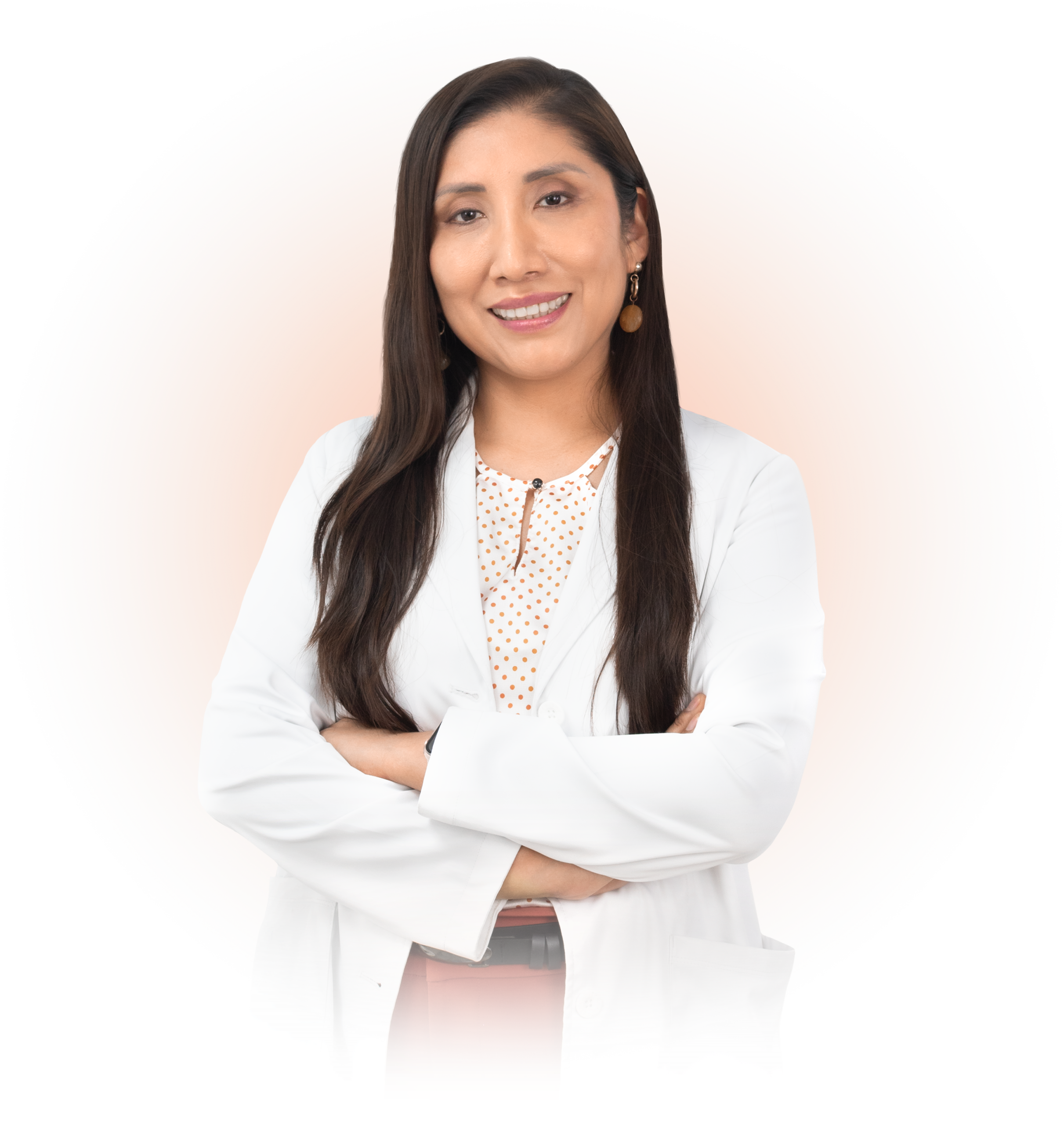 Dra. Lidia Pachas, cirujana oftalmóloga especializada en glaucoma, consultorio Lince Lima